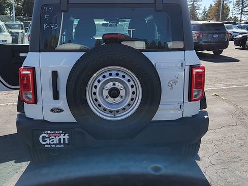 New 2025 Ford Bronco Base image 24