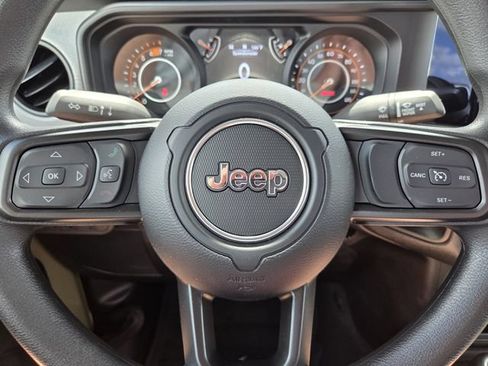 Used 2026 Jeep Wrangler Sport AWD/4WD image 34