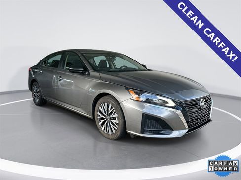 Used 2024 Nissan Altima 2.5 SV image 43