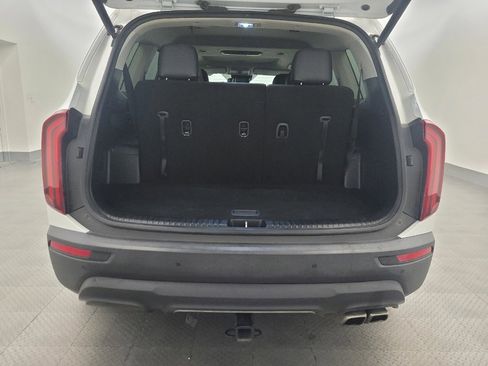 Used 2020 Kia Telluride EX FWD image 29