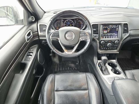 Used 2018 Jeep Grand Cherokee High Altitude AWD/4WD image 11