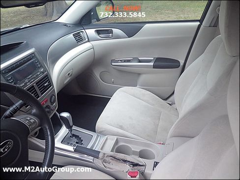 Used 2010 Subaru Impreza 2.5i Premium image 16