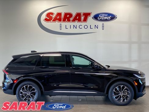 New 2026 Lincoln Nautilus Premier w/ Equipment Group 102A AWD/4WD image 1