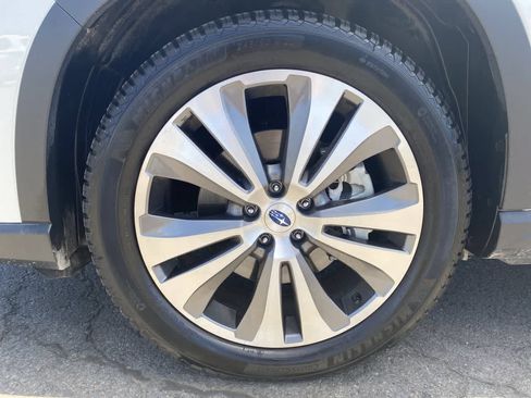 Used 2021 Subaru Ascent Limited AWD/4WD image 10