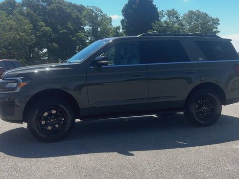 Used 2024 Ford Expedition Timberline AWD/4WD image 5