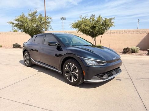 Used 2024 Kia EV6 Light RWD image 5
