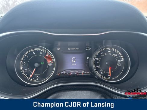 Used 2021 Jeep Cherokee Limited w/ Elite Package image 16