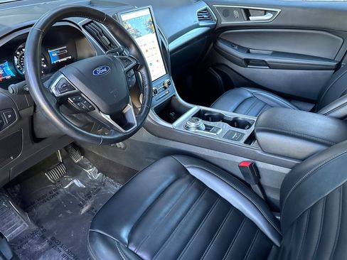 Used 2024 Ford Edge SEL image 10