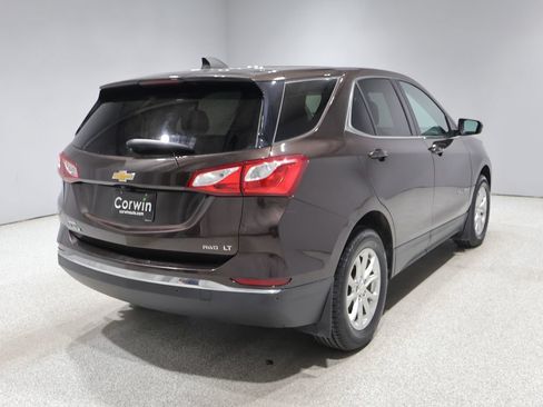 Used 2020 Chevrolet Equinox LT AWD/4WD image 2