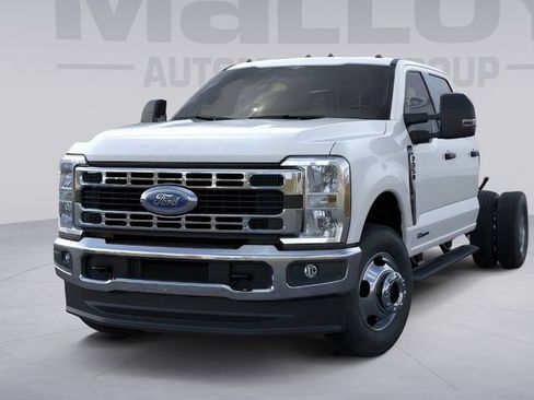 New 2026 Ford F350 XL w/ XL Chrome Package AWD/4WD image 10