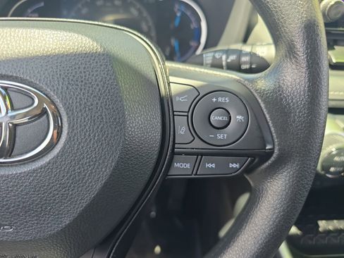 Certified 2025 Toyota RAV4 XLE AWD/4WD image 22