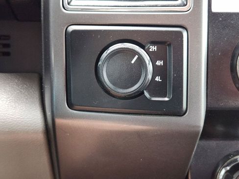 Used 2020 Ford F150 XLT AWD/4WD image 19