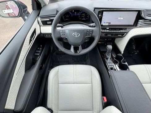 New 2026 Toyota Camry XLE image 14