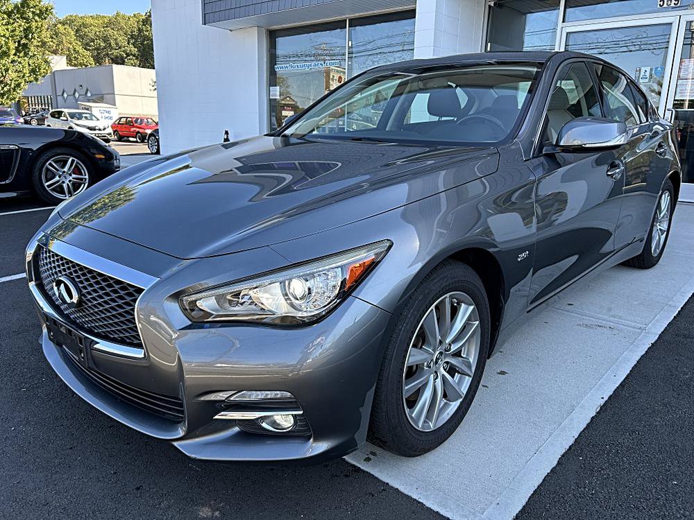 Used 2016 INFINITI Q50 Premium w/ 2.0T Premium Plus Package AWD/4WD image 3