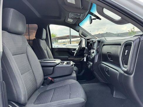 Used 2021 Chevrolet Silverado 2500 LT AWD/4WD image 15