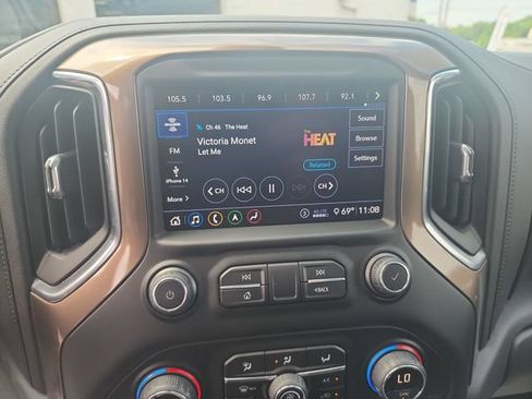 Used 2020 Chevrolet Silverado 1500 High Country AWD/4WD image 18