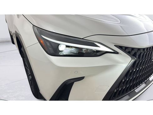 Used 2024 Lexus NX 350h AWD image 37