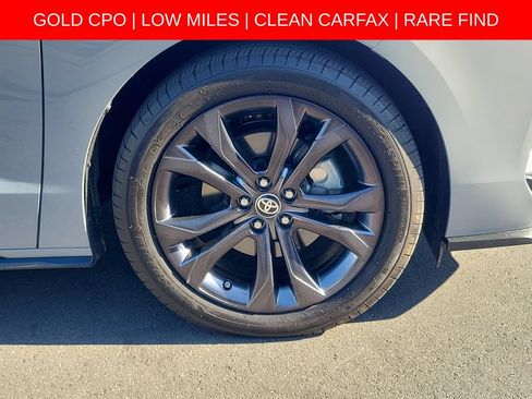 Used 2024 Toyota Sienna XSE w/ XSE Premium Package FWD image 9