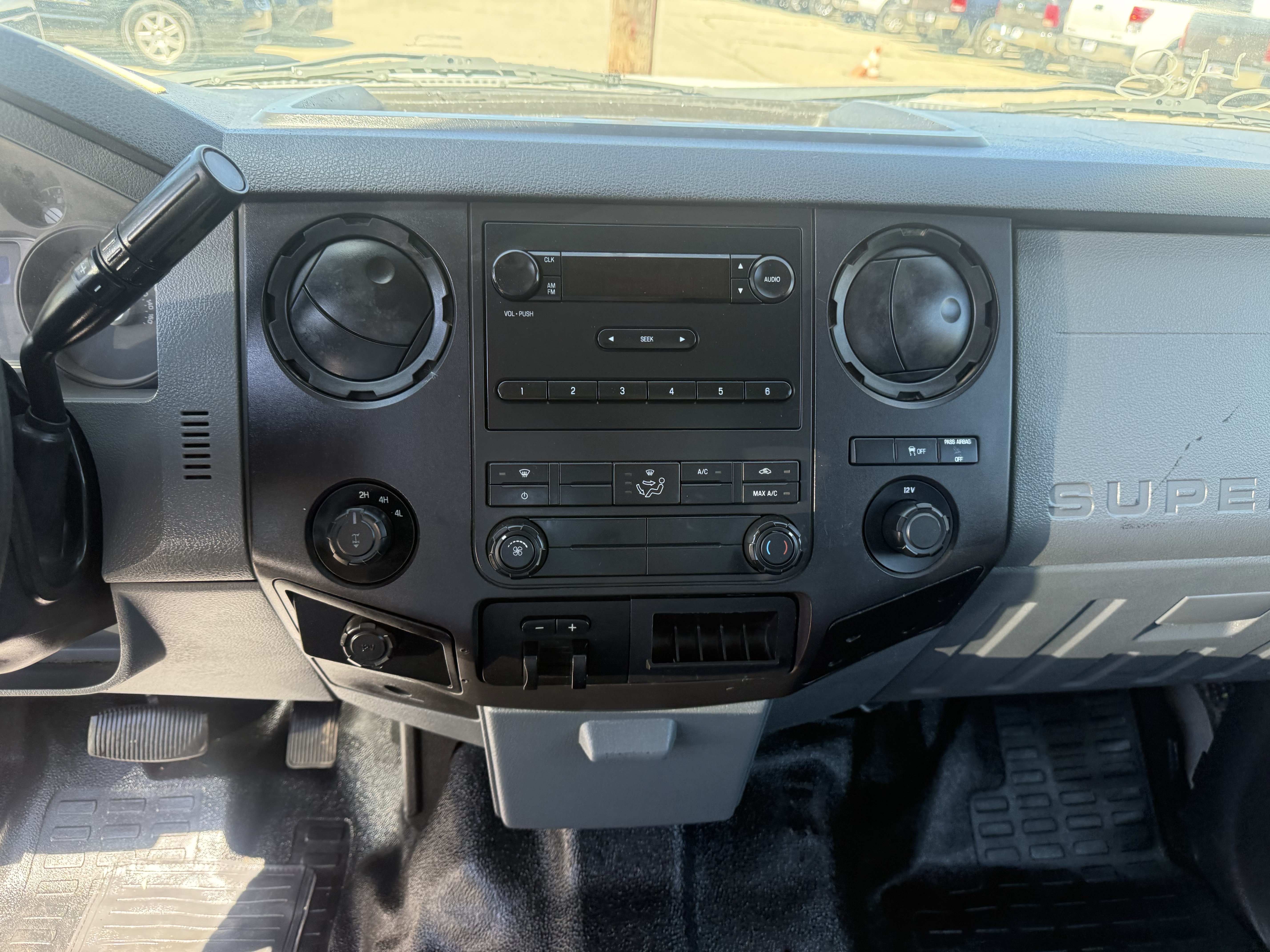 Used 2012 Ford F250 XL w/ Skid Plate Pkg AWD/4WD image 12