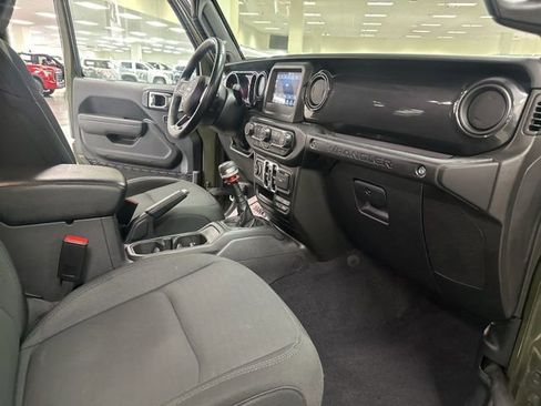 Used 2022 Jeep Wrangler Unlimited Sport image 23