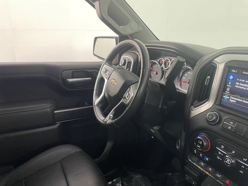 Used 2021 Chevrolet Silverado 1500 LTZ RWD image 10