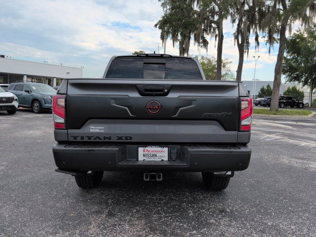 Used 2023 Nissan Titan PRO-4X w/ Pro-4x Convenience Package AWD/4WD image 5