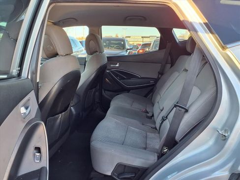Used 2017 Hyundai Santa Fe Sport image 11