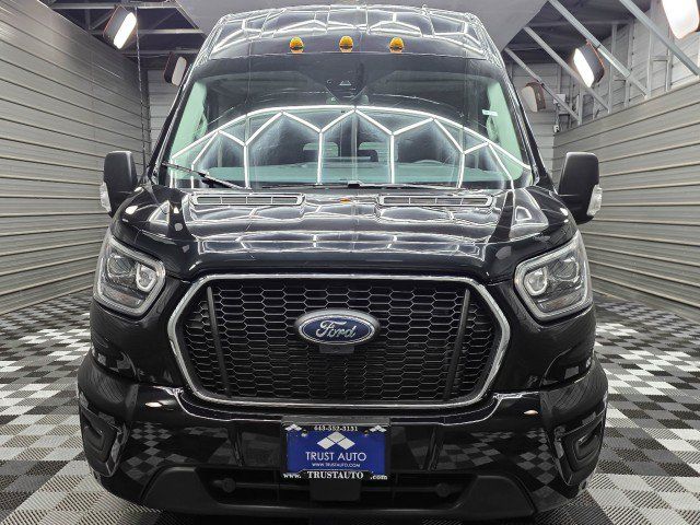 Used 2025 Ford Transit 350 XLT RWD image 4