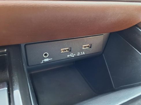 Used 2020 Subaru Outback Touring w/ Popular Package #2 image 21