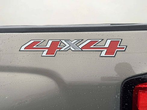 Used 2017 Chevrolet Silverado 1500 LT w/ All Star Edition AWD/4WD image 35