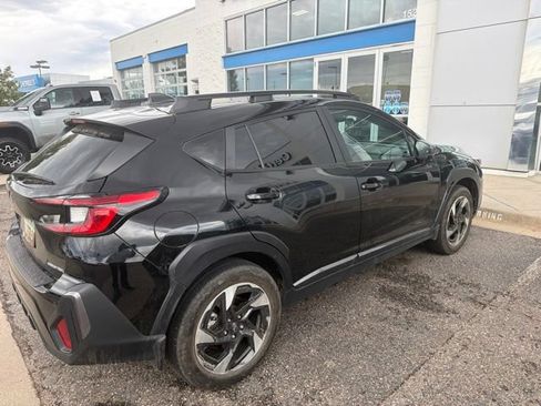 Used 2024 Subaru Crosstrek 2.5i Limited w/ Crosstrek Mirror Package AWD/4WD image 10