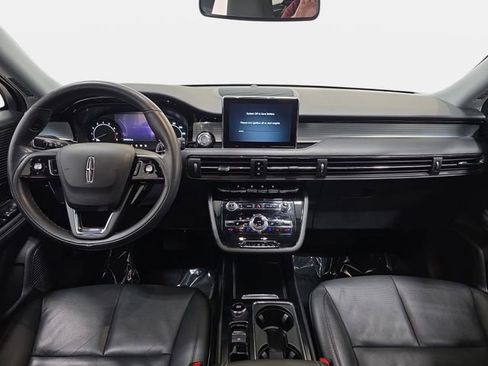 Used 2022 Lincoln Corsair AWD w/ Premium Package image 9