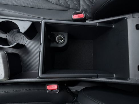 New 2026 Kia Sportage X-Line w/ X-Line Premium Package image 32