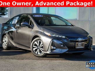 Used 2017 Toyota Prius Prime Advanced image 1
