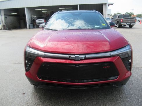 Used 2026 Chevrolet Blazer EV RS w/ Super Cruise Package AWD/4WD image 3