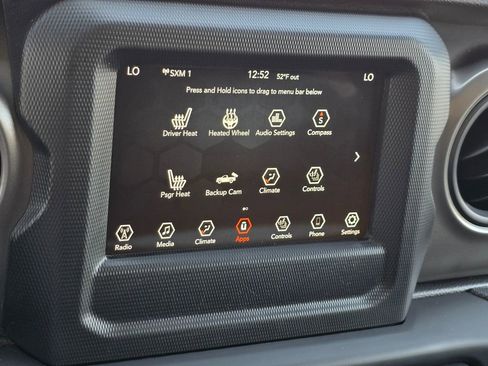 Used 2021 Jeep Gladiator Sport image 42