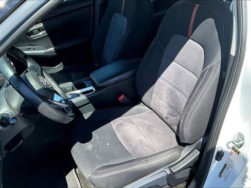 Used 2024 Nissan Sentra SR FWD image 18