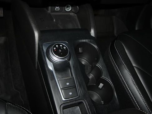 Used 2025 Ford Escape Platinum w/ Premium Technology Package image 16