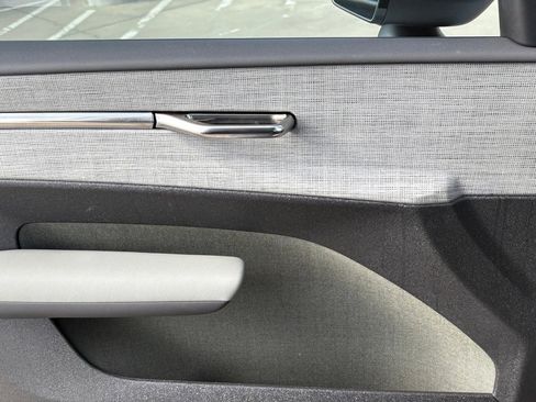 New 2026 Volvo EX30 Plus image 15