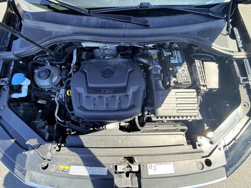 Used 2019 Volkswagen Tiguan S AWD/4WD image 3
