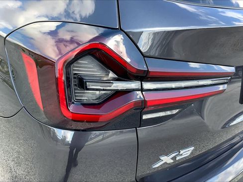 Used 2024 BMW X3 sDrive30i w/ Premium Package image 28