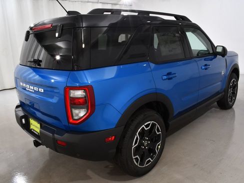 New 2026 Ford Bronco Sport Outer Banks w/ Outer Banks Tech Package+ AWD/4WD image 11