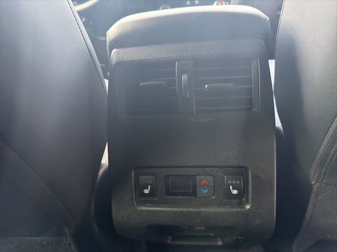 Used 2023 Mitsubishi Outlander SEL image 27