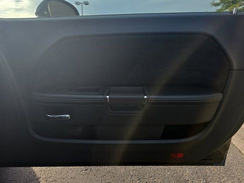 Used 2008 Dodge Challenger SRT8 image 16