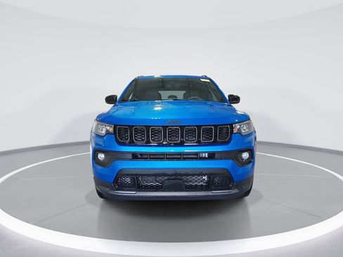 New 2026 Jeep Compass Latitude AWD/4WD image 3
