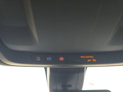 Used 2022 Chevrolet Tahoe Z71 w/ Luxury Package image 42