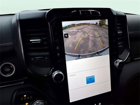 Used 2024 RAM 1500 Limited w/ Body Color Bumper Group image 15