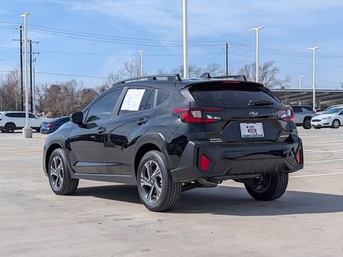 Certified 2025 Subaru Crosstrek 2.0i Premium image 4