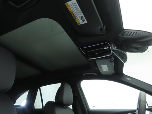 Certified 2026 Mercedes-Benz GLC 300 image 18