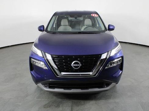 Certified 2023 Nissan Rogue SV FWD image 14